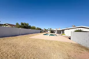 830 N Almond Cir, Mesa, AZ 85213 - Photo 27
