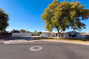 830 N Almond Cir, Mesa, AZ 85213 - Photo 35