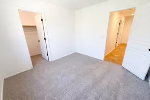 7908 W Deanna Dr, Peoria, AZ 85382 - Photo 15