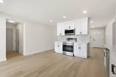 3714 W Echo Lane, Phoenix, AZ 85051 - Photo 13
