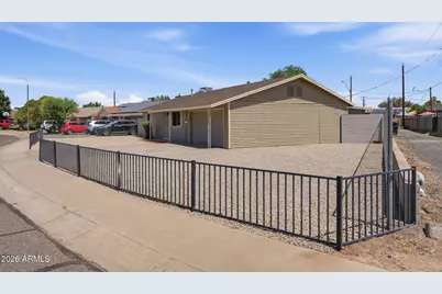 3714 W Echo Lane, Phoenix, AZ 85051 - Photo 3