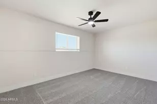 3714 W Echo Ln, Phoenix, AZ 85051 - Photo 19