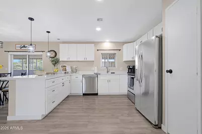 25408 S Montana Avenue, Sun Lakes, AZ 85248 - Photo 9