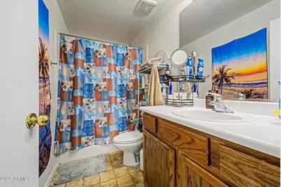 1520 W Nancy Lane, Phoenix, AZ 85041 - Photo 15