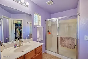 2725 E Mine Creek Rd, Phoenix, AZ 85024 - Photo 19