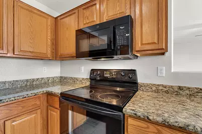41628 W Hillman Drive, Maricopa, AZ 85138 - Photo 11
