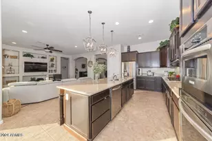 1547 W Quail Track Dr, Phoenix, AZ 85085 - Photo 9