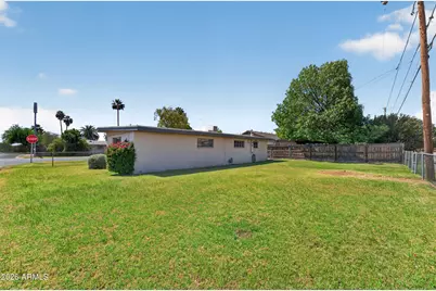 1613 S Farmer Avenue, Tempe, AZ 85281 - Photo 3