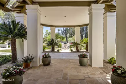 8700 N 58th Place, Paradise Valley, AZ 85253 - Photo 3