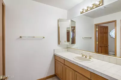 8700 N 58th Place, Paradise Valley, AZ 85253 - Photo 41