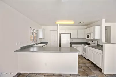 741 S Esmeralda Street, Mesa, AZ 85208 - Photo 7