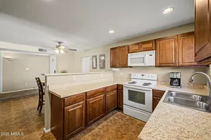 1127 W Grovers Ave, Phoenix, AZ 85023 - Photo 13