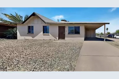 6118 W Hollyhock Drive, Phoenix, AZ 85033 - Photo 1