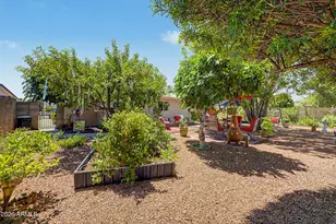 2024 E Tierra Buena Ln, Phoenix, AZ 85022 - Photo 27