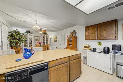 2024 E Tierra Buena Lane, Phoenix, AZ 85022 - Photo 11