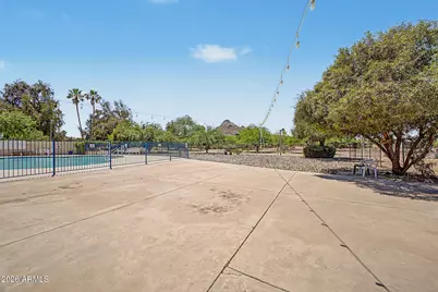 2024 E Tierra Buena Lane, Phoenix, AZ 85022 - Photo 35