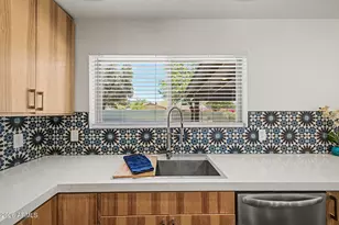 823 E Monte Cristo Ave, Phoenix, AZ 85022 - Photo 11