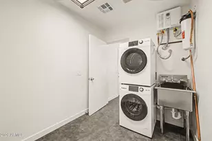 823 E Monte Cristo Ave, Phoenix, AZ 85022 - Photo 25