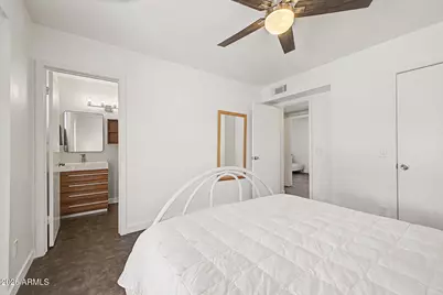 823 E Monte Cristo Avenue, Phoenix, AZ 85022 - Photo 17