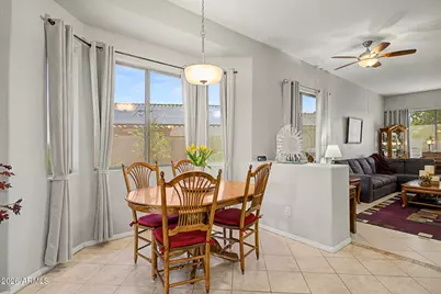 13870 W Young Street, Surprise, AZ 85374 - Photo 9