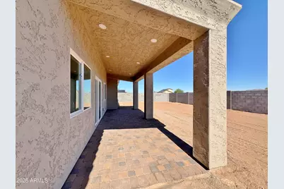 10066 W Sunbird Drive, Arizona City, AZ 85123 - Photo 11