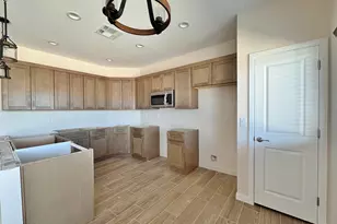 10066 W Sunbird Dr, Arizona City, AZ 85123 - Photo 3