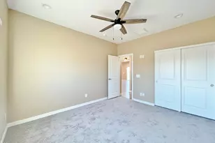 10066 W Sunbird Dr, Arizona City, AZ 85123 - Photo 33