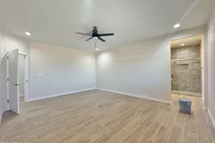 10066 W Sunbird Dr, Arizona City, AZ 85123 - Photo 11