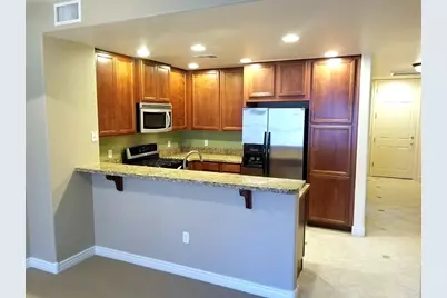 5350 E Deer Valley Drive #Unit 3249, Phoenix, AZ 85054 - Photo 3