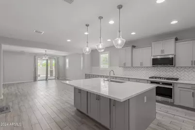 2718 S Gordon, Mesa, AZ 85209 - Photo 17