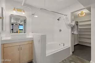 914 E Osborn Rd, Phoenix, AZ 85014 - Photo 31