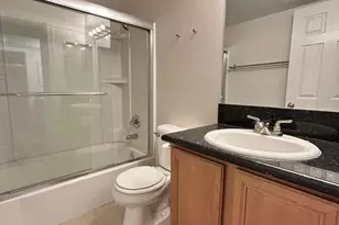 740 W Elm St, Phoenix, AZ 85013 - Photo 13