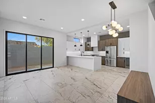 377 E Windsor Ave, Phoenix, AZ 85004 - Photo 7