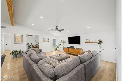 7725 E McKinley Street, Scottsdale, AZ 85257 - Photo 5