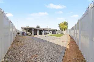 7725 E McKinley St, Scottsdale, AZ 85257 - Photo 31