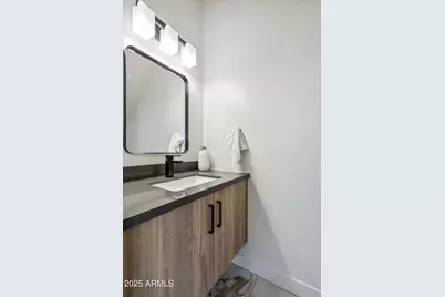 377 E Windsor Avenue #20, Phoenix, AZ 85004 - Photo 17