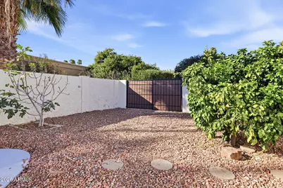 8337 E Shetland Trail, Scottsdale, AZ 85258 - Photo 25