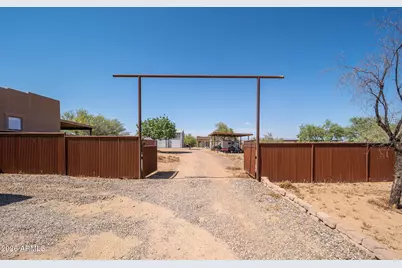 22016 W Beacon Lane, Wittmann, AZ 85361 - Photo 33
