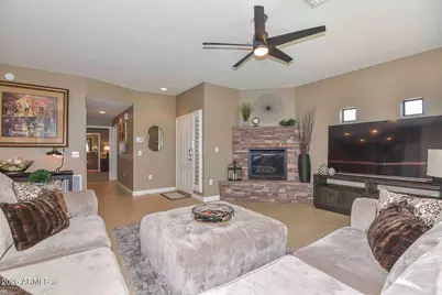 21320 N 56th Street #2030, Phoenix, AZ 85054 - Photo 5