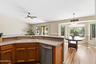 25625 S Flame Tree Dr, Sun Lakes, AZ 85248 - Photo 11