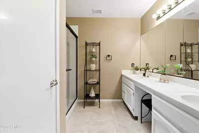 25625 S Flame Tree Drive, Sun Lakes, AZ 85248 - Photo 23