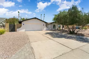 4830 E Acoma Dr, Scottsdale, AZ 85254 - Photo 5