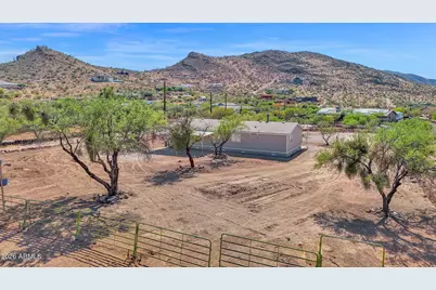 44015 N 12th Street, New River, AZ 85087 - Photo 47