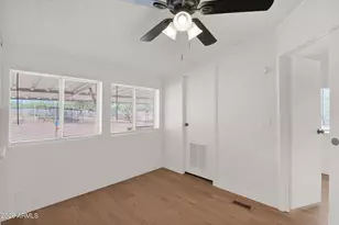 44015 N 12th St, New River, AZ 85087 - Photo 15