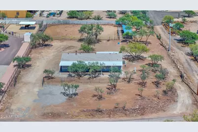 44015 N 12th Street, New River, AZ 85087 - Photo 3
