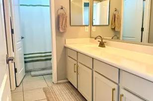 3708 E Kerry Ln, Phoenix, AZ 85050 - Photo 17