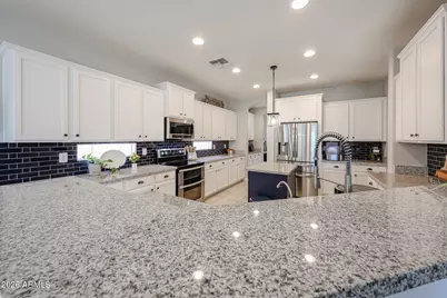 18253 W Cinnabar Avenue, Waddell, AZ 85355 - Photo 17