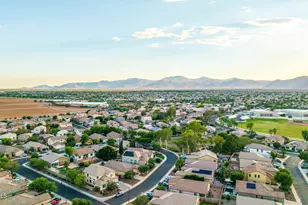 16813 W Sharon Dr, Surprise, AZ 85388 - Photo 51