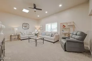 10709 W Sequoia Dr, Sun City, AZ 85373 - Photo 9