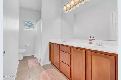 2929 N 37th Street #10, Phoenix, AZ 85018 - Photo 9
